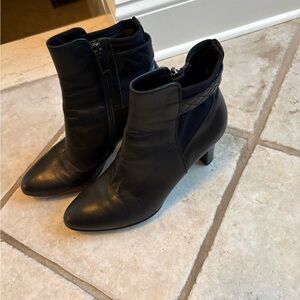 Aquatalia Black Leather Ankle Booties